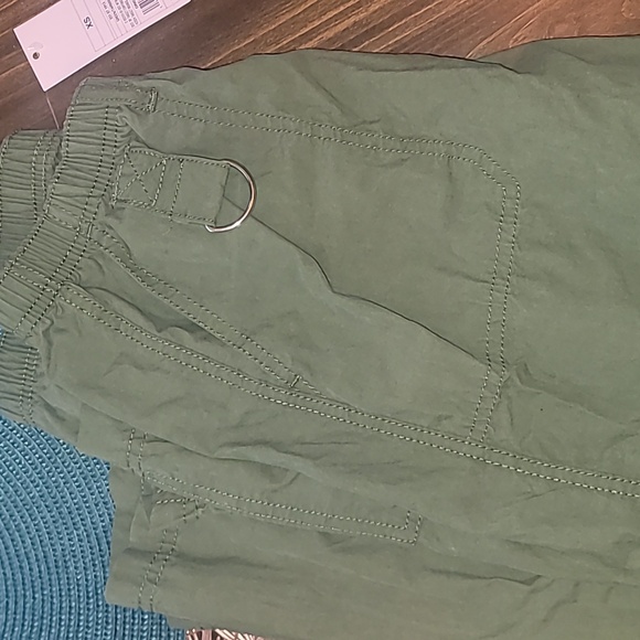 Wild Fable Green Cargo Pants - Picture 2 of 2